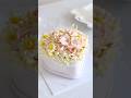 Heart-shaped Floral Cake #Cake Decorating Ideas
