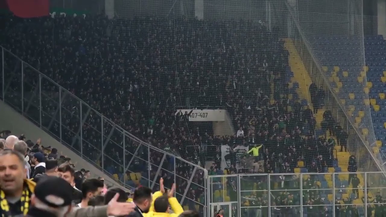 Ankara'da Hodri Meydan'ın mağlup olan takımı tribüne çağırdığı efsane anlar.