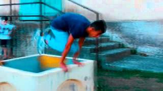 Double kong slow motion - parkour fail