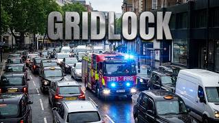 Driver training Fire appliance gets stuck in heavy traffic in Euston