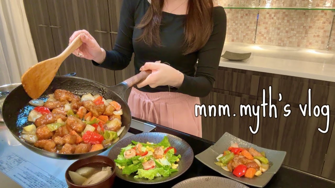 [Один день из жизни домохозяйки] От пробуждения утром до отхода ко сну вечером.