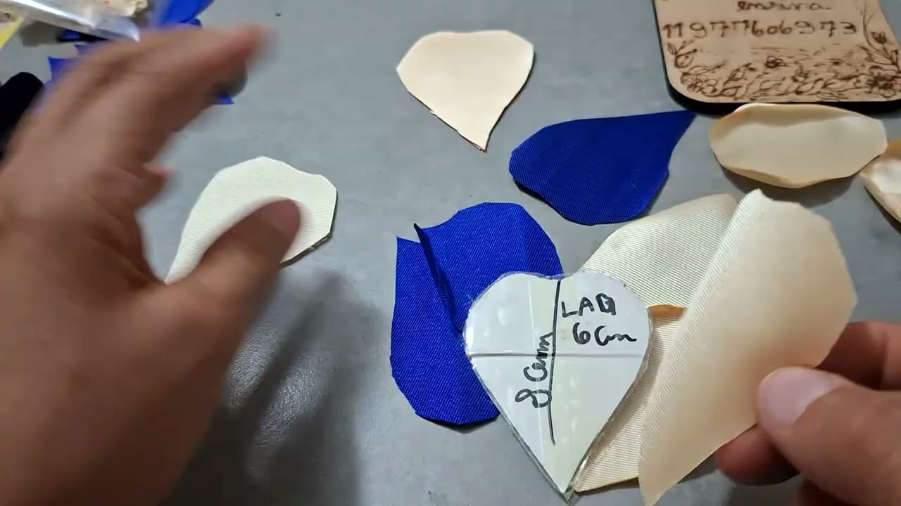 3.ª de o b .ba .da Rosa Boleando petalas