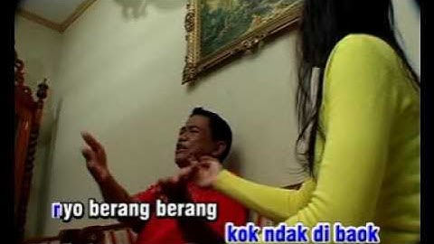 buntiang kuciang lagu minang " dedy inyiak "