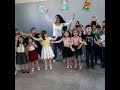 Mama Nagham أنشودة و تبقى نبضة الحب بصوت المعلمة السورية نغم علي و أطفال الصف الأول 