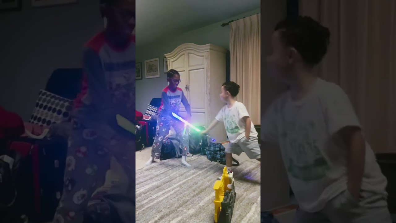 A little cousin swat fight action 