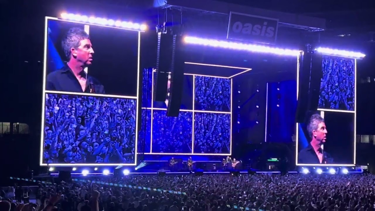 Oasis 8/29/25 Chicago - Don’t Look Back in Anger