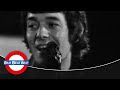 Capture de la vidéo The Hollies - Bus Stop (1967)