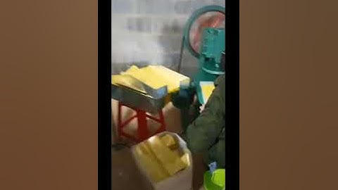 Máy cắt túi pe, máy cắt túi nilong vườn ươm, máy cắt túi bóng hàng chợ