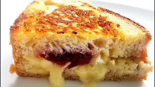 CHRISTMAS SNACK Camembert & cranberry toasted sandwich recipe