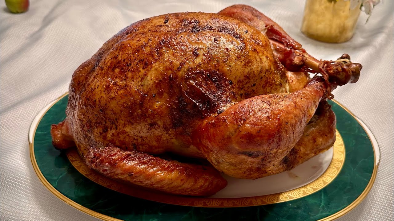 My FIRST time making a whole Turkey 🦃 …and it came out PERFECT - YouTube