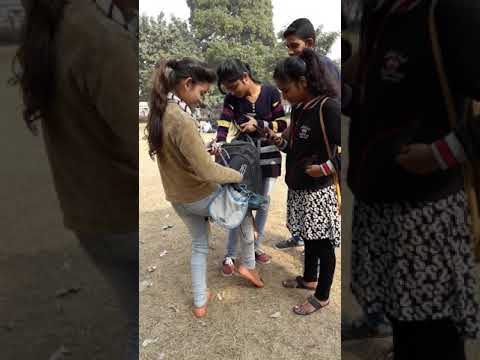 prank-video-in-lucknow-university..