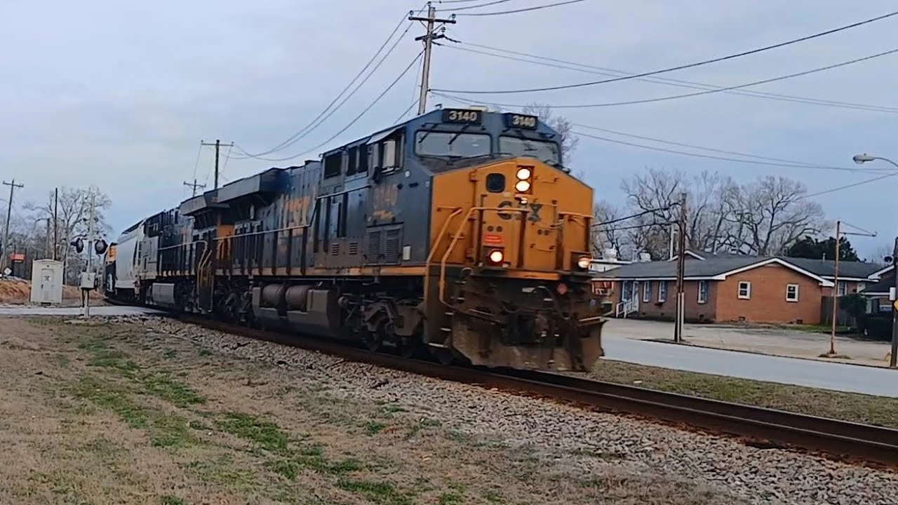 CSXT 3140 leads CSX M582 at Clinton SC on the CSX Monroe Subdivision 