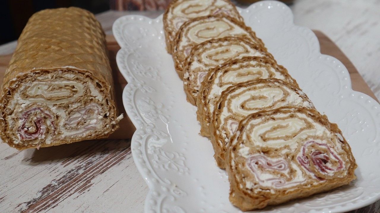 SLANI ROLAT! Najbrže napravljen rolat! Bez pečenja! Slani rolat sa oblandama!