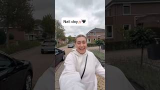 Het is weer tijd voor een nieuwe nagelset met Halloween thema🖤✨💅🏻 #nail #nailart #nailartdesigns