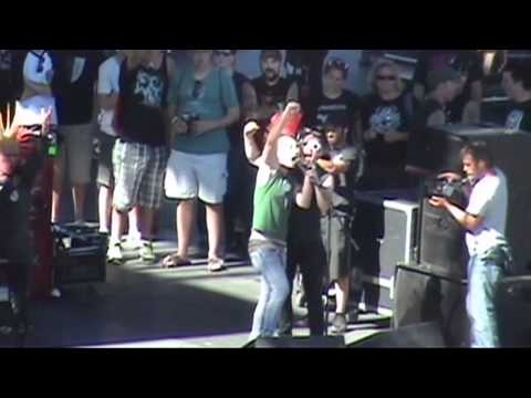 Death Punch - Warped 2010 - on stage with The Casualties