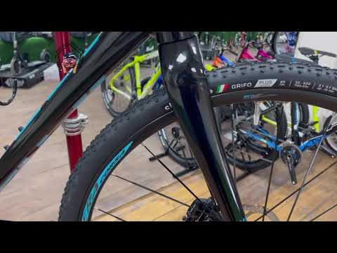 2018 Fuji Cross 1.5 Bike - Walkaround 