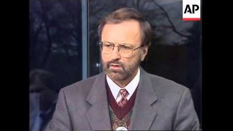 USA: WASHINGTON: NEWT GINGRICH FACES FIGHT FOR HIS POLITICAL SURVIVAL