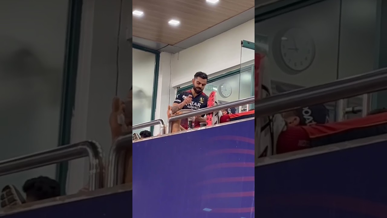virat kohli eating pasta in mi vs rcv match.