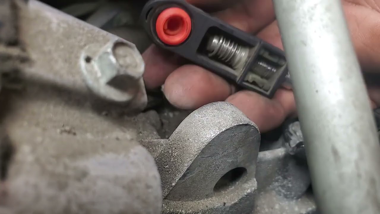 Ford Fusion-Escape, втулка троса рычага переключения передач