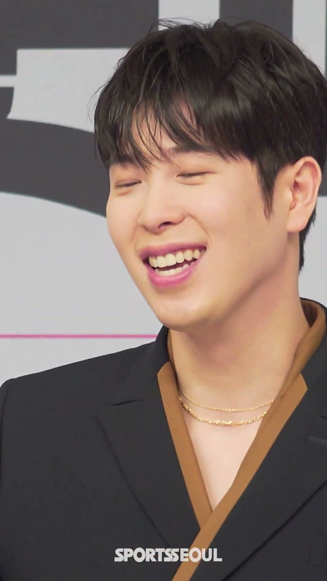 표지훈, 특유의 방긋 미소 #굿파트너