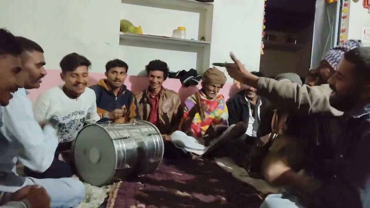 દેશી ગરબી (desi garbi)