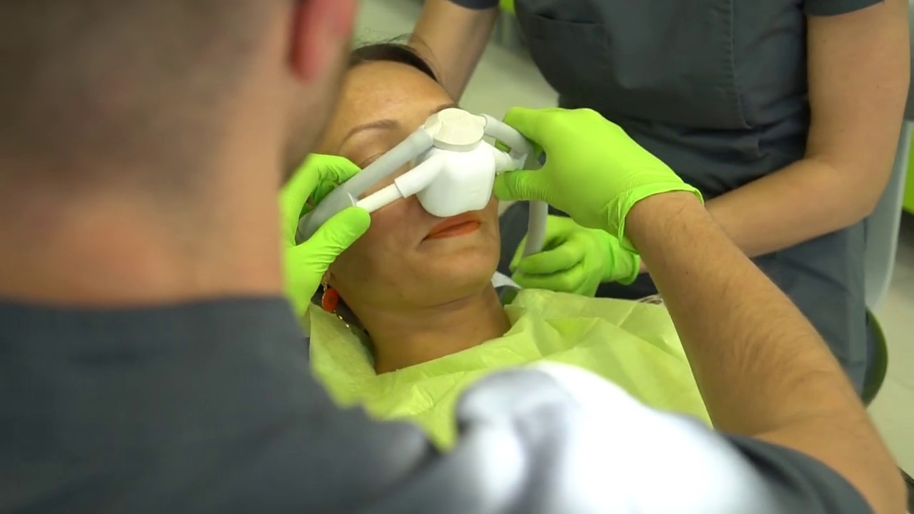 Sedacja wziewna podtlenkiem azotu