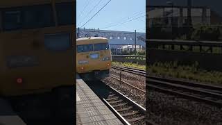 117系E-05編成 山陽本線下りラストラン普通糸崎行き 北長瀬駅入線 #117系 #山陽本線 #ラストラン #普通列車 #入線シーン