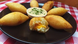 Bollitos de yuca relleno de queso SazonCampestre