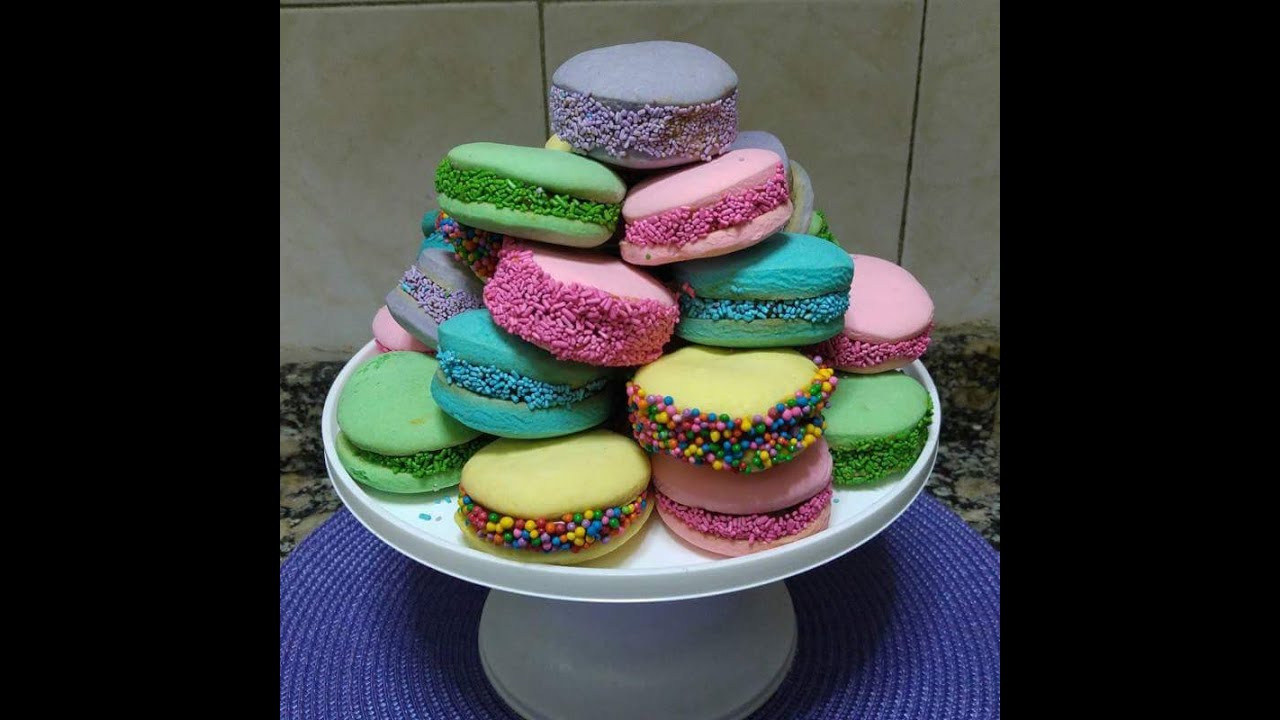 ALFAJORES DE MAICENA DE COLORES