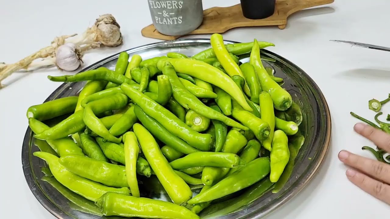 هو. دا. موسمه في. السوق. علي. بعضه ورخيص. هاتيه وفي الميه المغليه واشقليه 