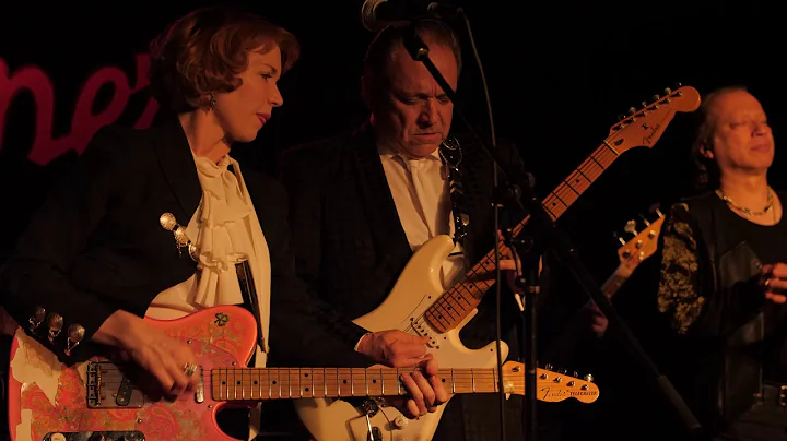 Sue Foley & Jimmie Vaughan "Howlin' For My Darlin'...