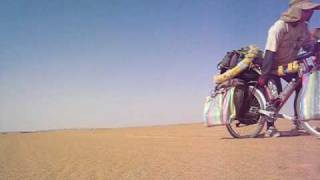 sahara  in Algeria No.4    Bicycle fellow Akira (Japanese)