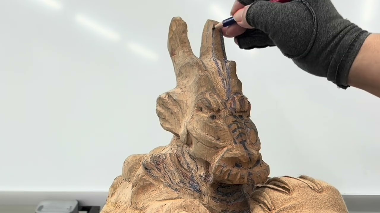 Challenging Buddha Statue Carving: 