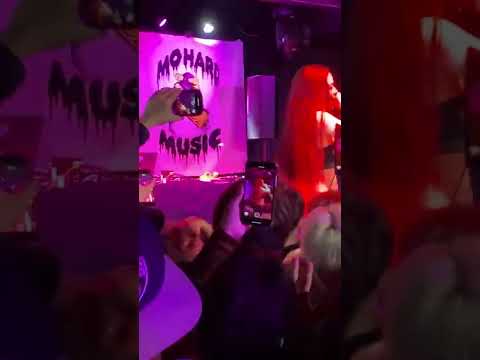 Poisen 2020livever   Awich