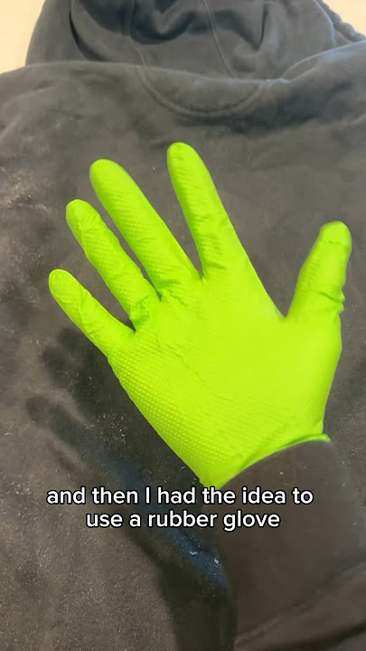 Simple hack to remove fuzz and lint from clothes #laundryhack #lifehacks #laundry