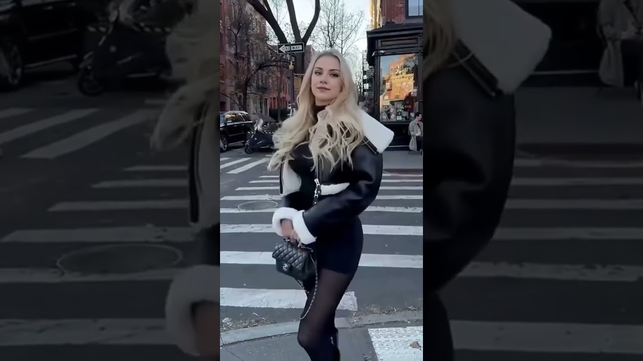 Exploring the beauty of San Diego in style, dressed in my chic black 🖤✨ 