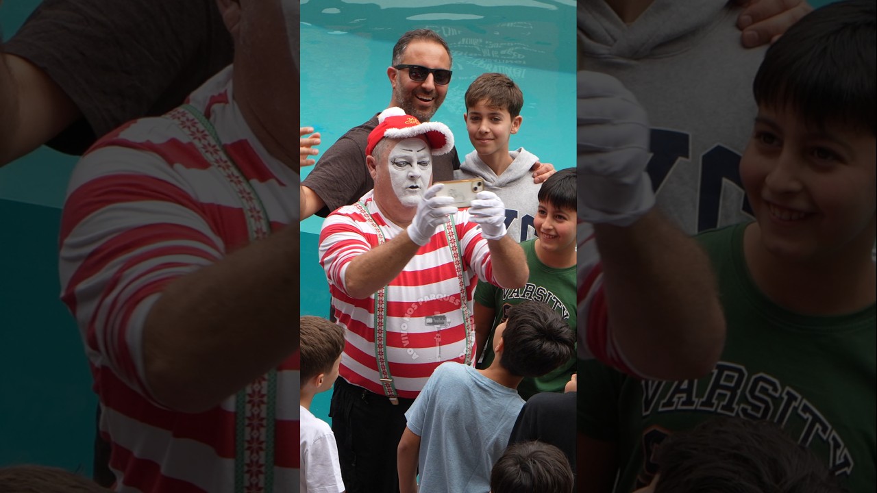 Tom o mímico pegou o celular desta família emprestado 📱😂🤣 #tomthemime #seaworldmime
