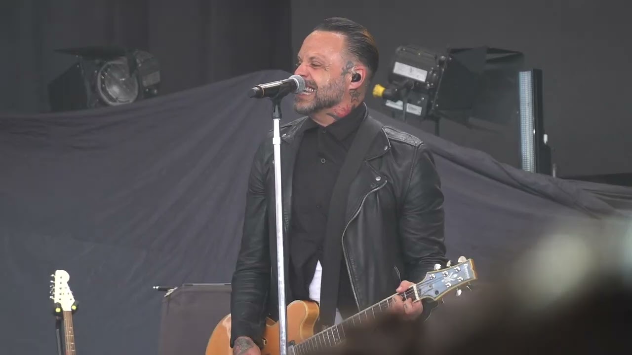 Blue October. Live 2025 🡆 Say It 🡄 May 24 ⬘ The Woodlands, TX