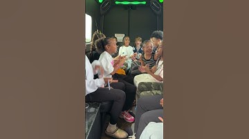 Third grade field trips really do be lit 🤷🏾‍♀️😂 #shorts #greysworld