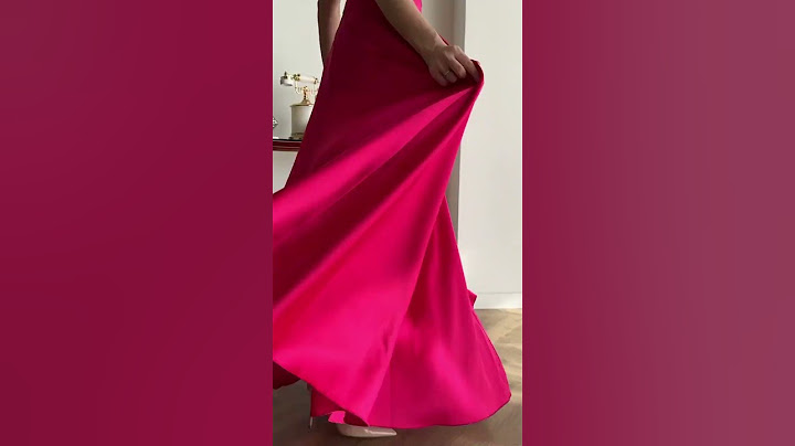 Satynowa sukienka wieczorowa w kolorze fuksji.  #dress #dresses #sukienka #sukienki #dress #dresses