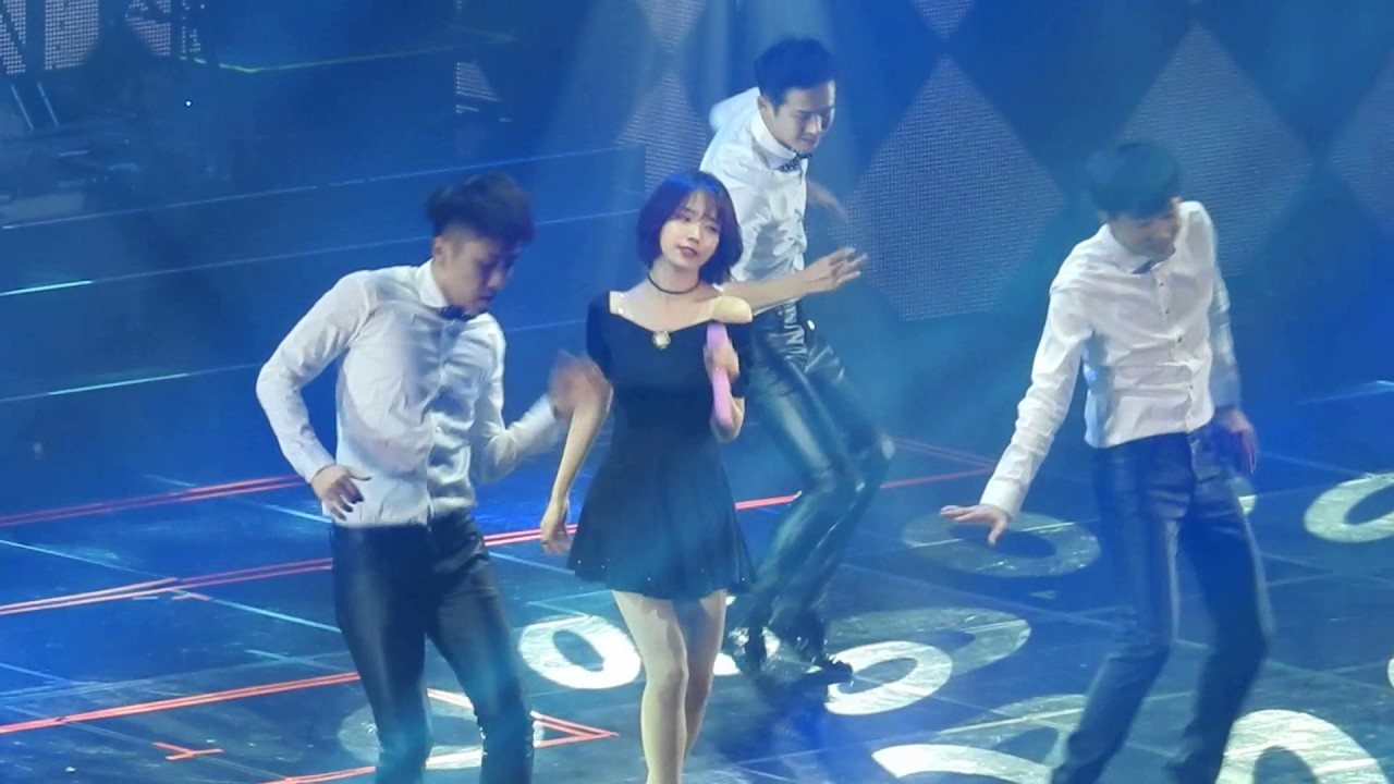 24 STEPS IU 아이유 NEW SHOES , EVERY END OF DAY, YOU AND I, SOMEDAY 161203 IU Philippines \^O^/ raki