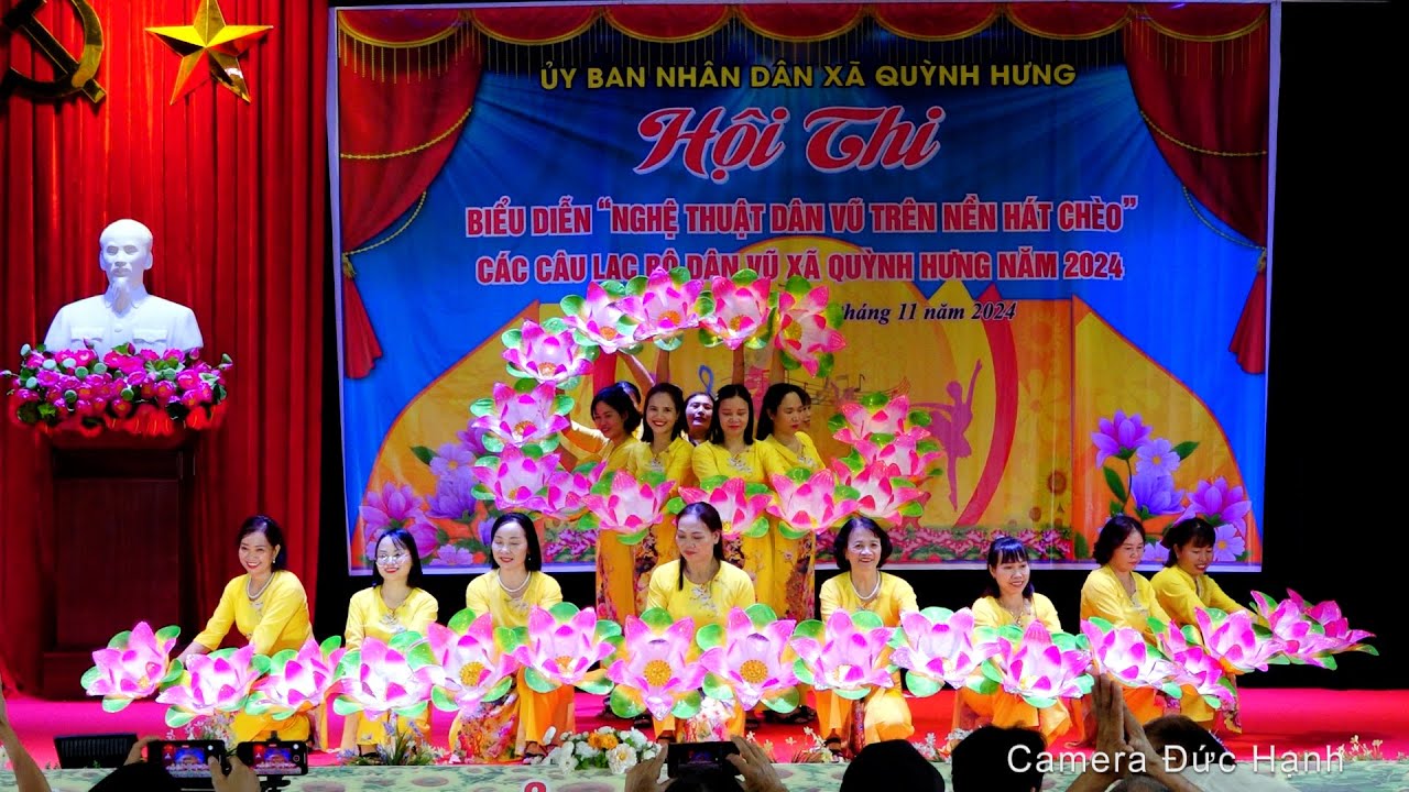 MÚA HÁT CHÈO BÀI CA DÂNG ĐẢNG, BÁC HỒ   CLB DÂN VŨ THÔN PHÚC BỒI, Q  HƯNG