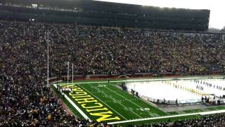 Big Chill at the Big House (Michigan Stadium) B-2 stealth bomber flyover & intro