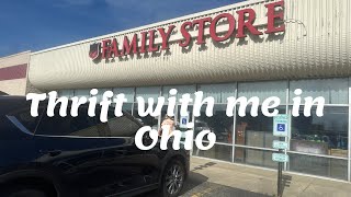 THRIFT WITH ME! BOARDMAN, OHIO SALVATION ARMY #vlog #thrifting #salvationarmy #shopping