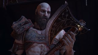 How Kratos Puts Down His Blades Vs His Axe screenshot 5