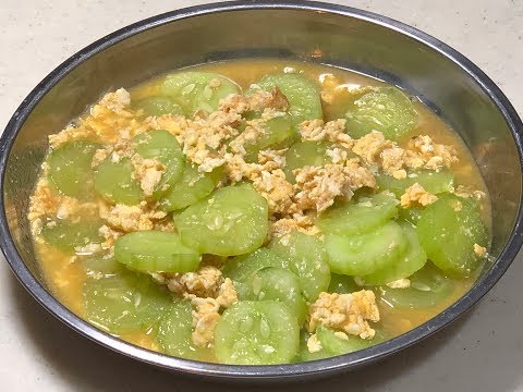 Video: Jellied Egg And Cucumber