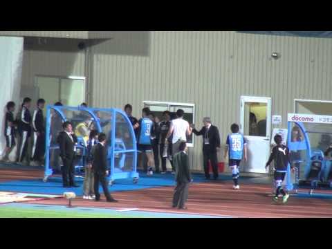 2013年5月15日 川崎 VS 大宮 万歳三唱～選手引上げ