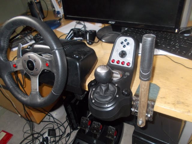 DIY: Give Some BMW Pizzazz to Your Logitech G27 Steering Wheel and