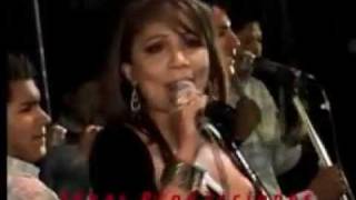 Video thumbnail of "Marisol - Que se valla que se valla - Amor de mis amores en vivo 2011"