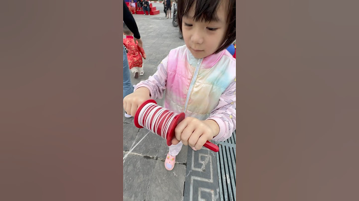 Thả diều cô bé ra dây diều hết cuộn dây cho diều bay cao thật cao..#patang #kite #xuhuong #layangan